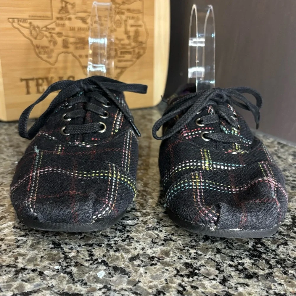 TOMS Cordones Black Plaid Textile Lace Up Shoes Size 8